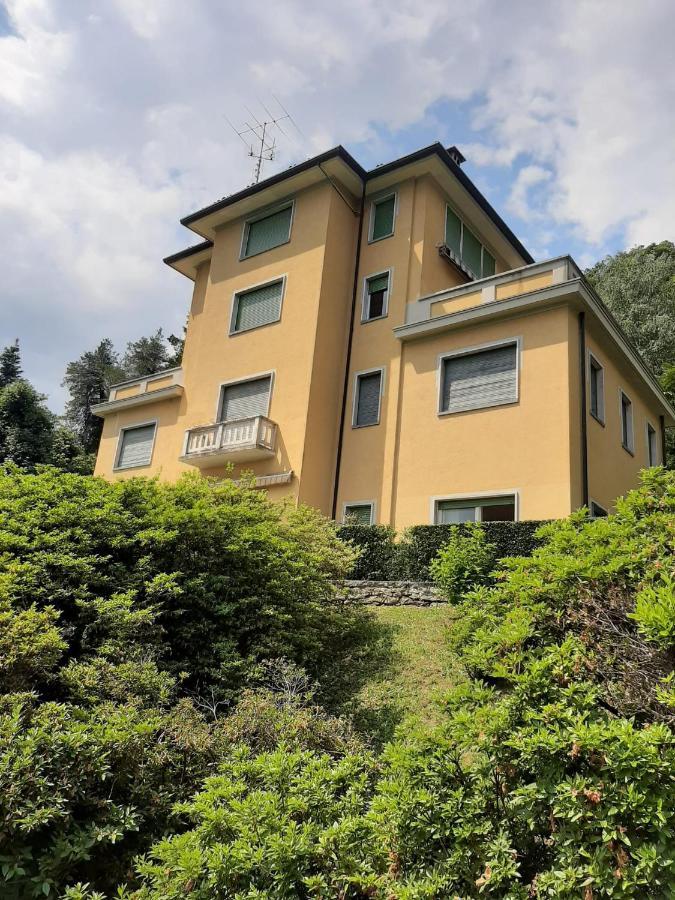 Bmp Apartment Gioiosa 1 Terrazza Vista Lago Belgirate Exterior photo